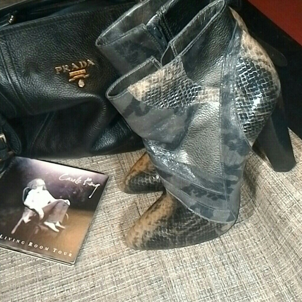 Carlos Santans Exotic Skin Booties